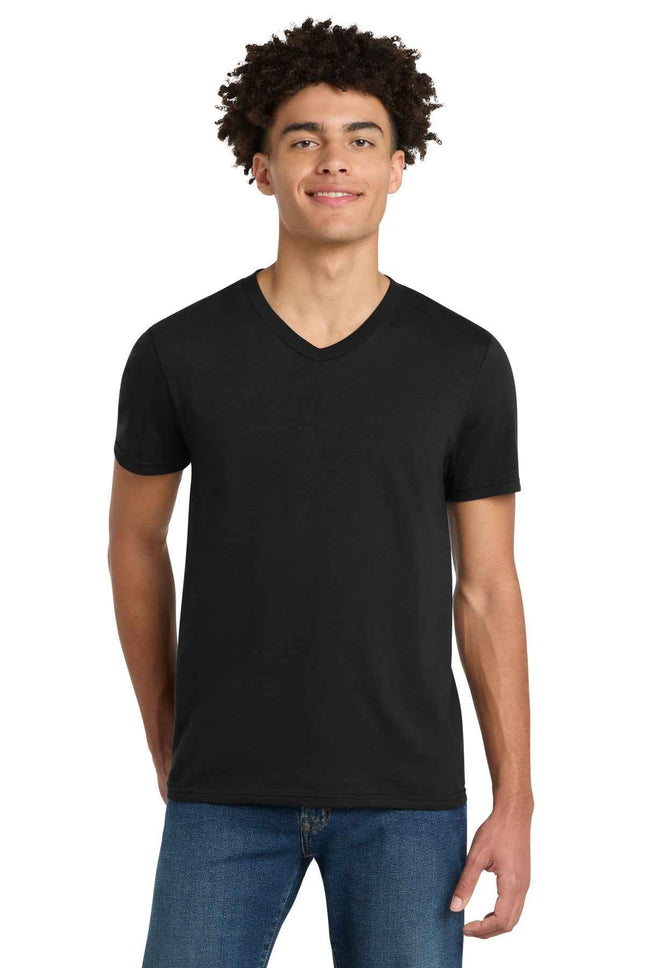 District Very Important Tee VNeck DT6500