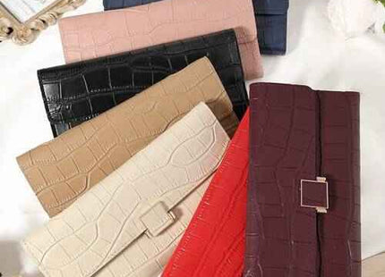 Women’s Burgundy Trifold Wallet with Multi-Card Slots and Zipper Pocket