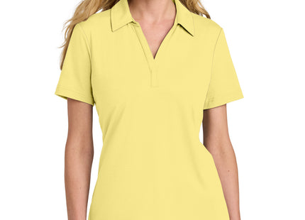 TravisMathew Women's Glenview Solid Polo TM1LF071 Pale Yellow