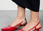 Red / 7