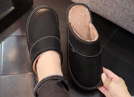Men’s Warm-Lined Closed-Toe Slip-On House Slippers