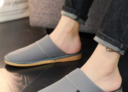 Men’s Warm-Lined Closed-Toe Slip-On House Slippers